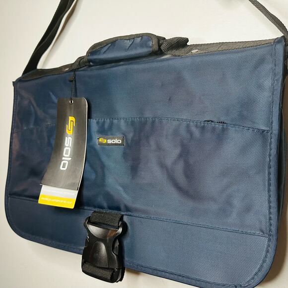 NWT SOLO Navy Expandable 15.6” Laptop Messenger Briefcase Shoulder Bag - Picture 2 of 16